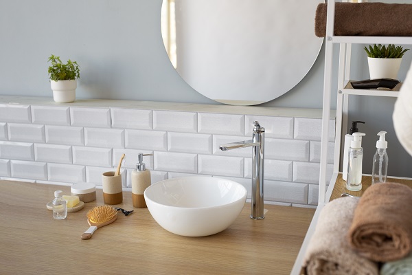 15 Small Bathroom Furnishing Ideas